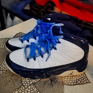 Jordan 9 Retro UNC